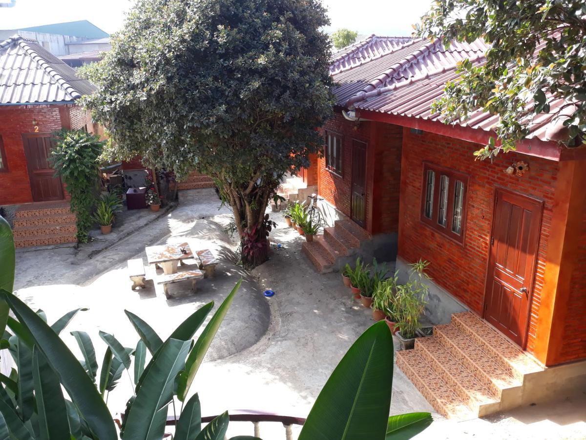 Kongkeo Guesthouse Muang Phônsavan Esterno foto